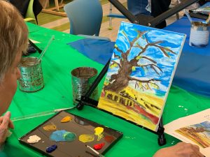 Read more about the article Painting Workshops for Seniors in Dallas: Art That Comes to You